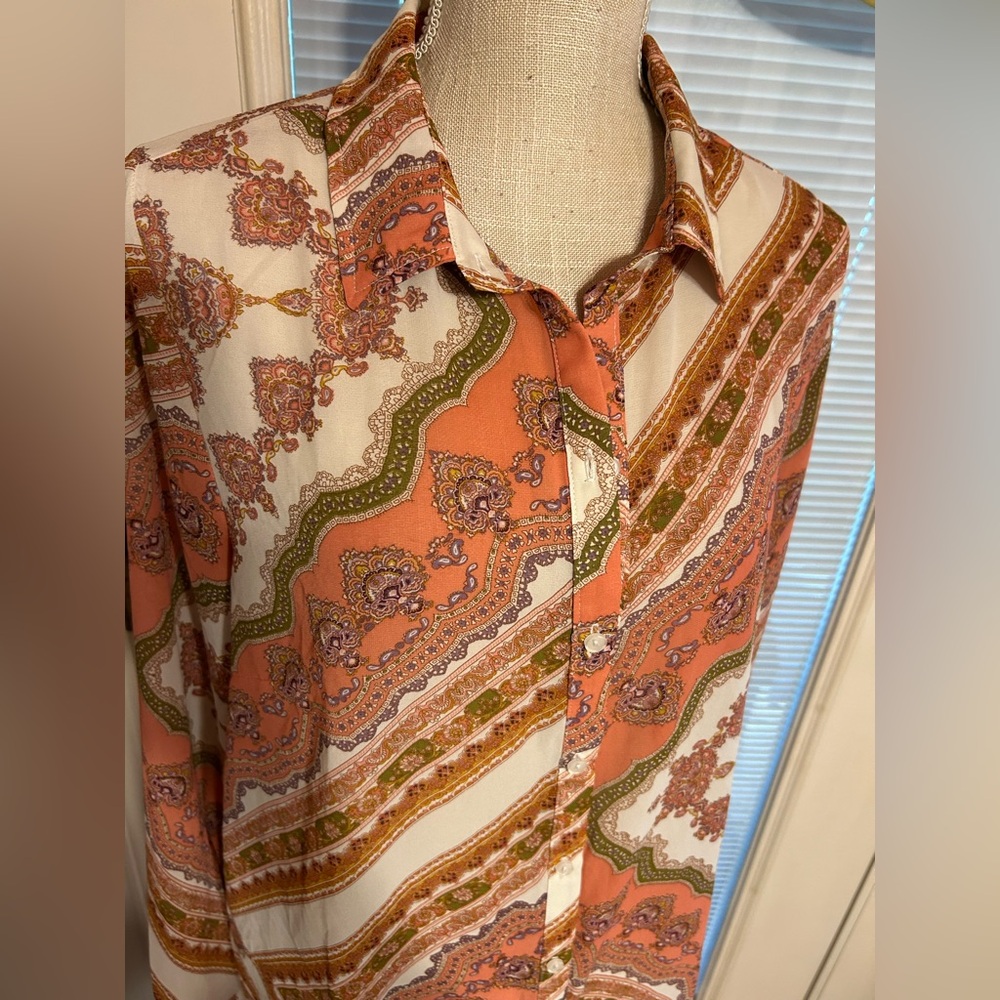 Blouse #5084 - Picture 2 of 5